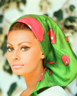 sophia loren OMORFIA